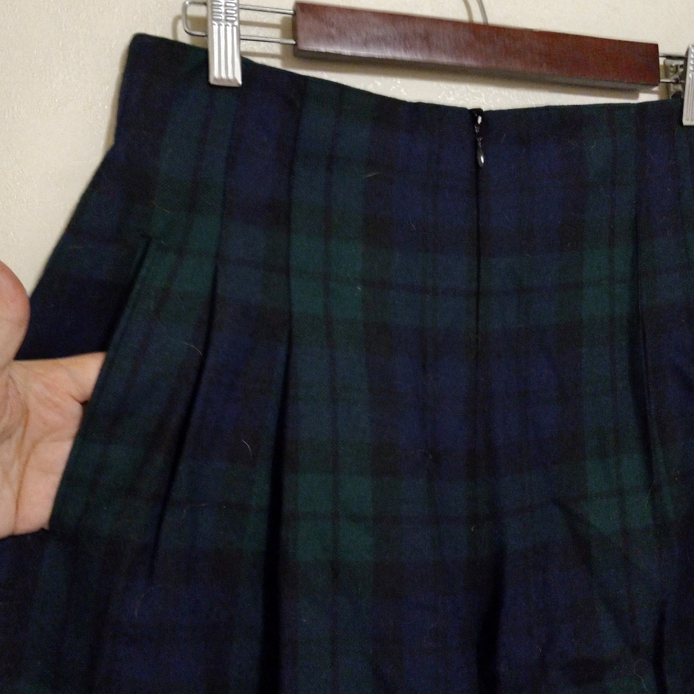 Escada 8/10 M Blackwatch Plaid Fine Wool Pleated Front Coulots Pants - Picture 3 of 10